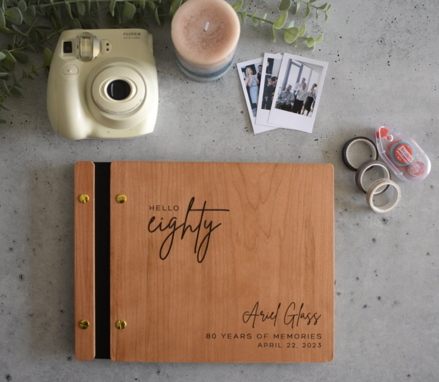 สมุดเยี่ยมวันเกิดส่วนตัว30th 4 - Personalized Guest Book บทวิจารณ์และราคา